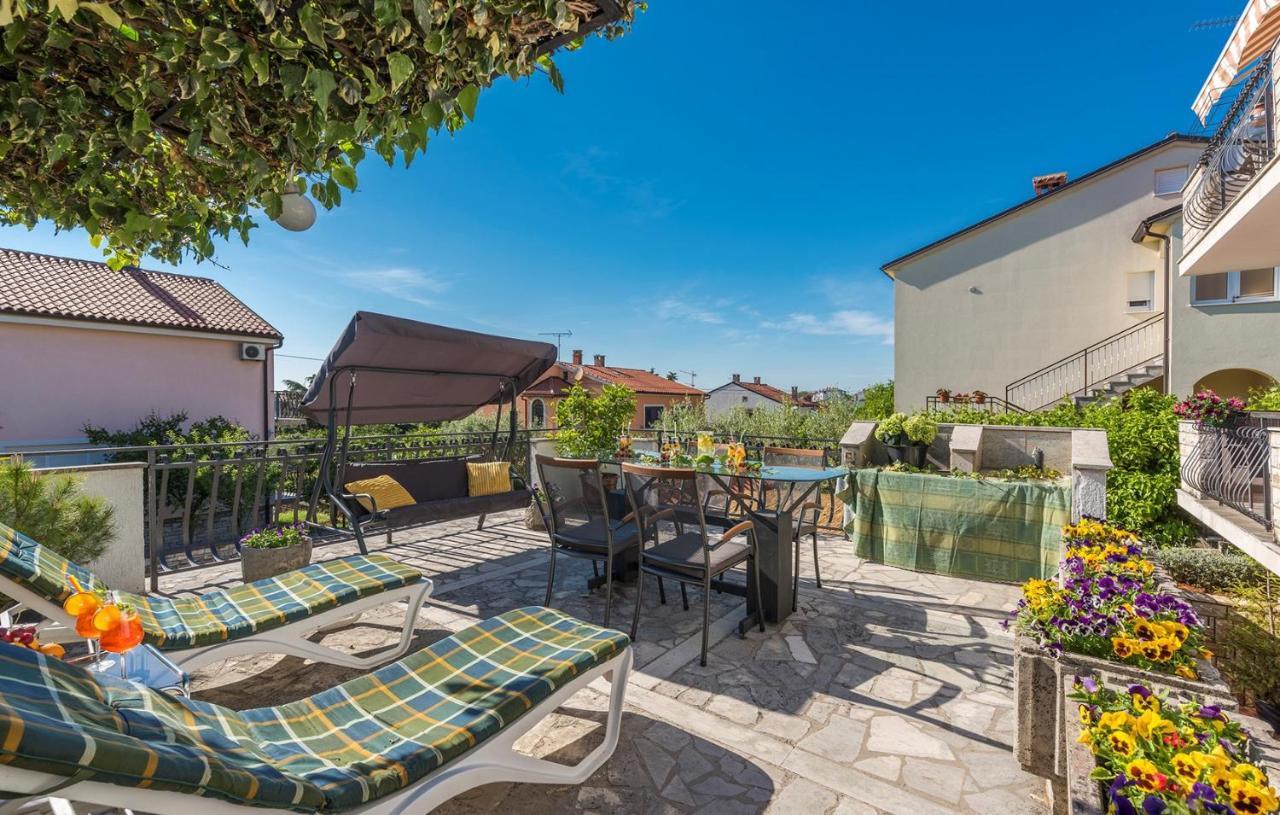 Apartments Loredana Poreč Kültér fotó