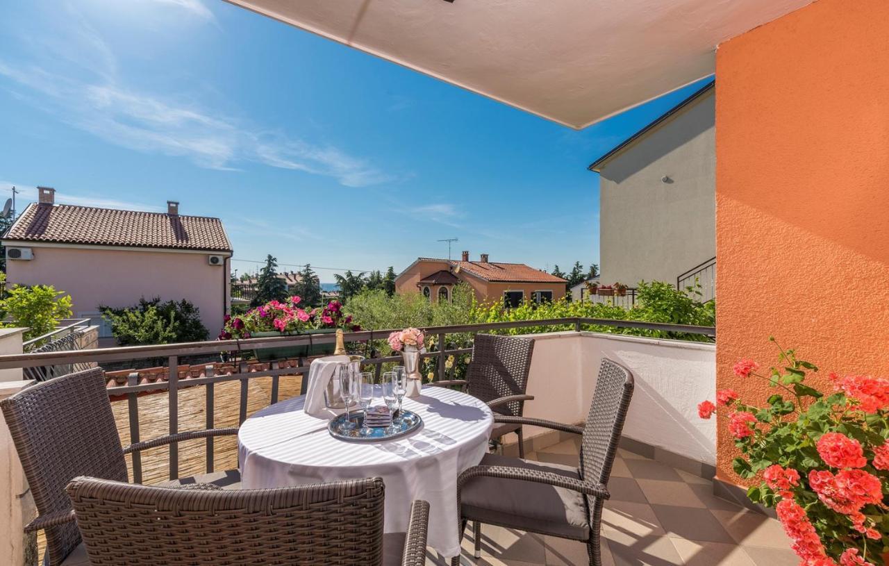 Apartments Loredana Poreč Kültér fotó